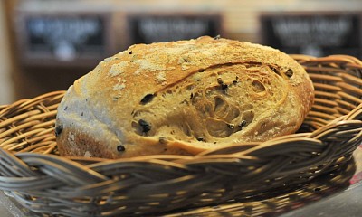 Olive bread