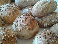 small bread, individual portions